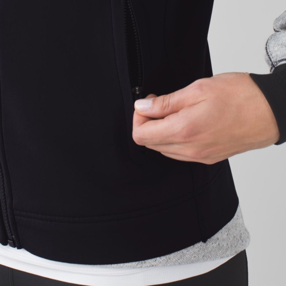 💕SALE💕Lululemon Var-City Bomber Track Jacket - Picture 7 of 15